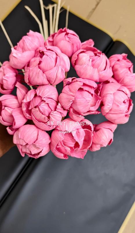 Step 03 - Arrange Floral Stems